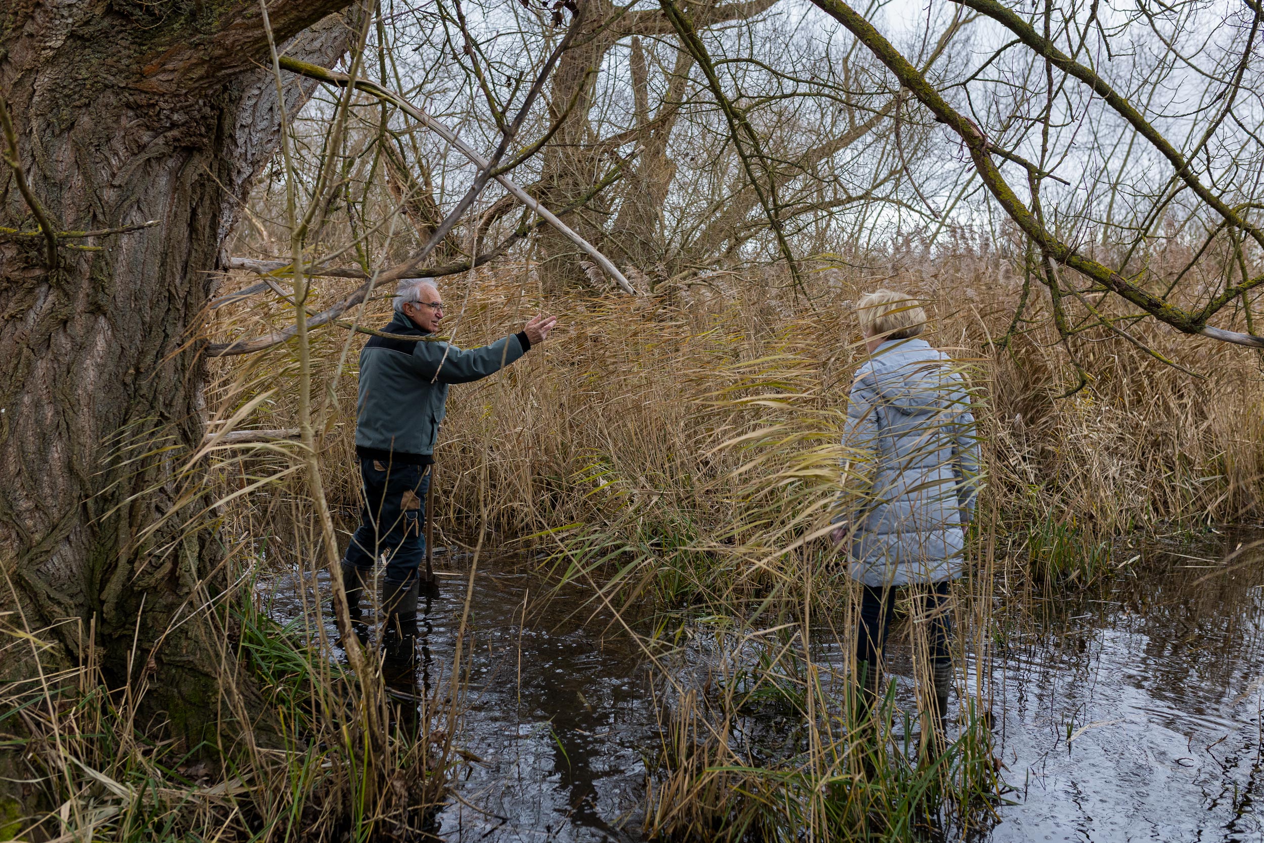 Kurt und Regina von Nida sind die Gründer der privaten Stiftung NVS NaturStiftung Südpfalz. Die Stiftung hat vor allem das Ziel, für den Naturschutz wichtige Grundstücke zu erwerben, sie zu ökologisch wertvollen Flächen zu arrondieren oder als Trittsteine zwischen den intensiv genutzten Flächen für Landwirtschaft, Siedlungs- und Straßenbau nutzbar zu machen. (Kleinfischlingen)